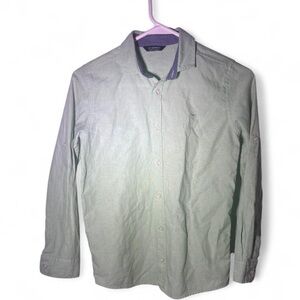 Classic Men's Light Green Button-Down Shirt